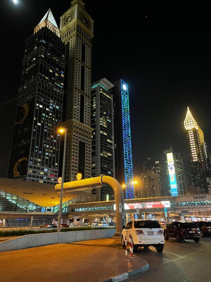 بيت شباب Travelers Backpackers دبي المظهر الخارجي الصورة